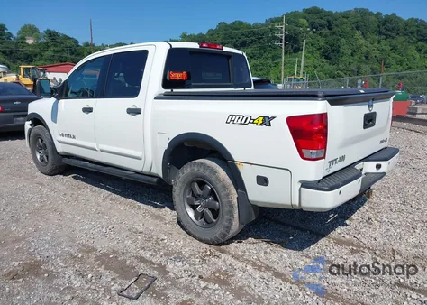 2015 Nissan Titan S/Sv/Sl/Pro-4X from USA, damaged, VIN 1N6AA0EC8FN500761